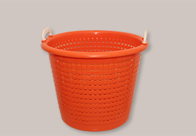 Plastic mand